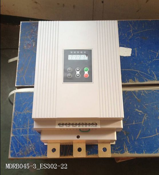 MDRB045-3_ES302-22
